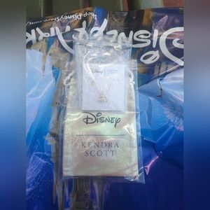 Disney Parks Kendra Scott WDW Castle Short Pendant Necklace Gold FREE SHIPPING